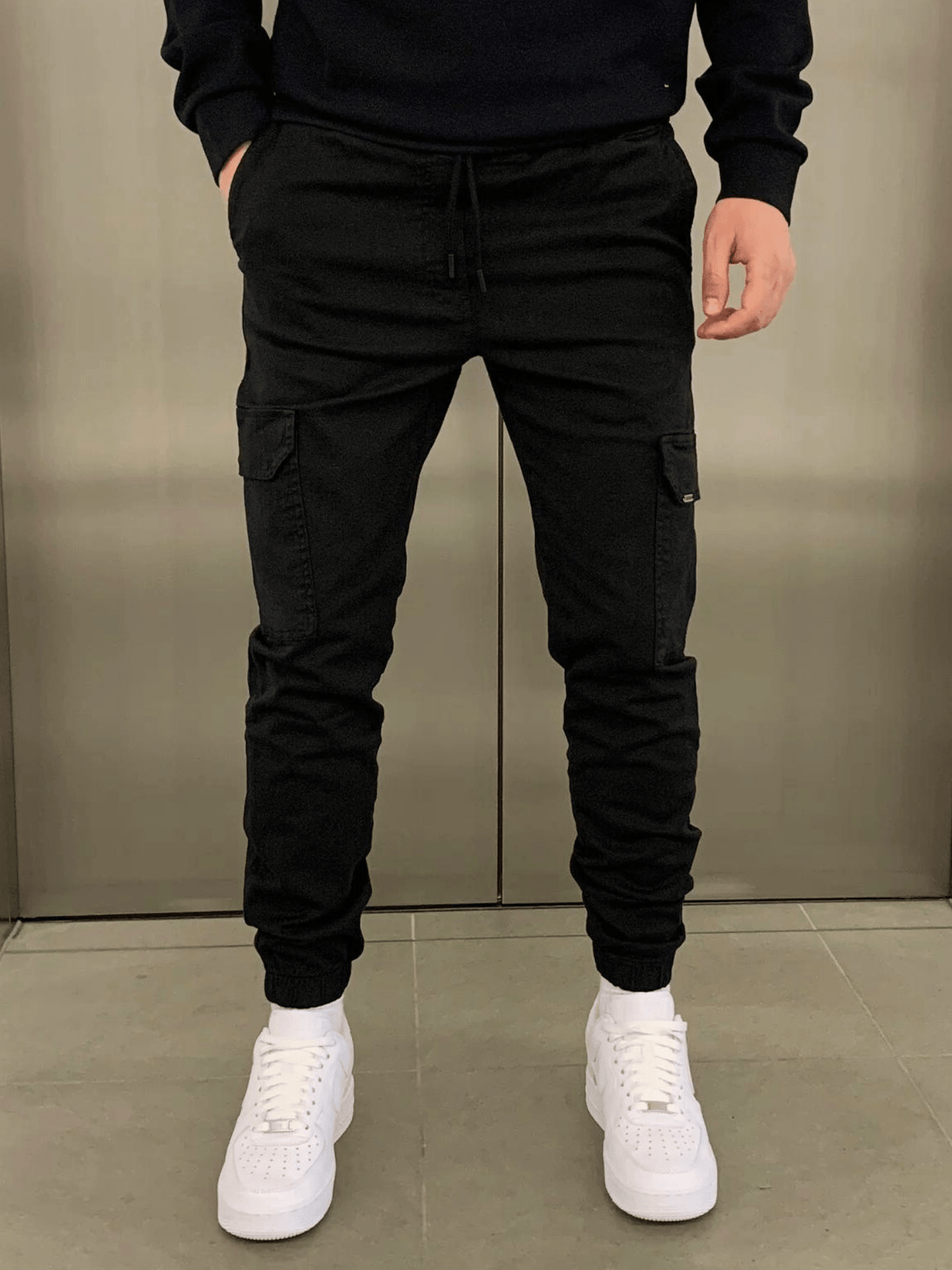 Tomasz – Męskie Spodnie Cargo Slim Fit z Elastycznym Pasem