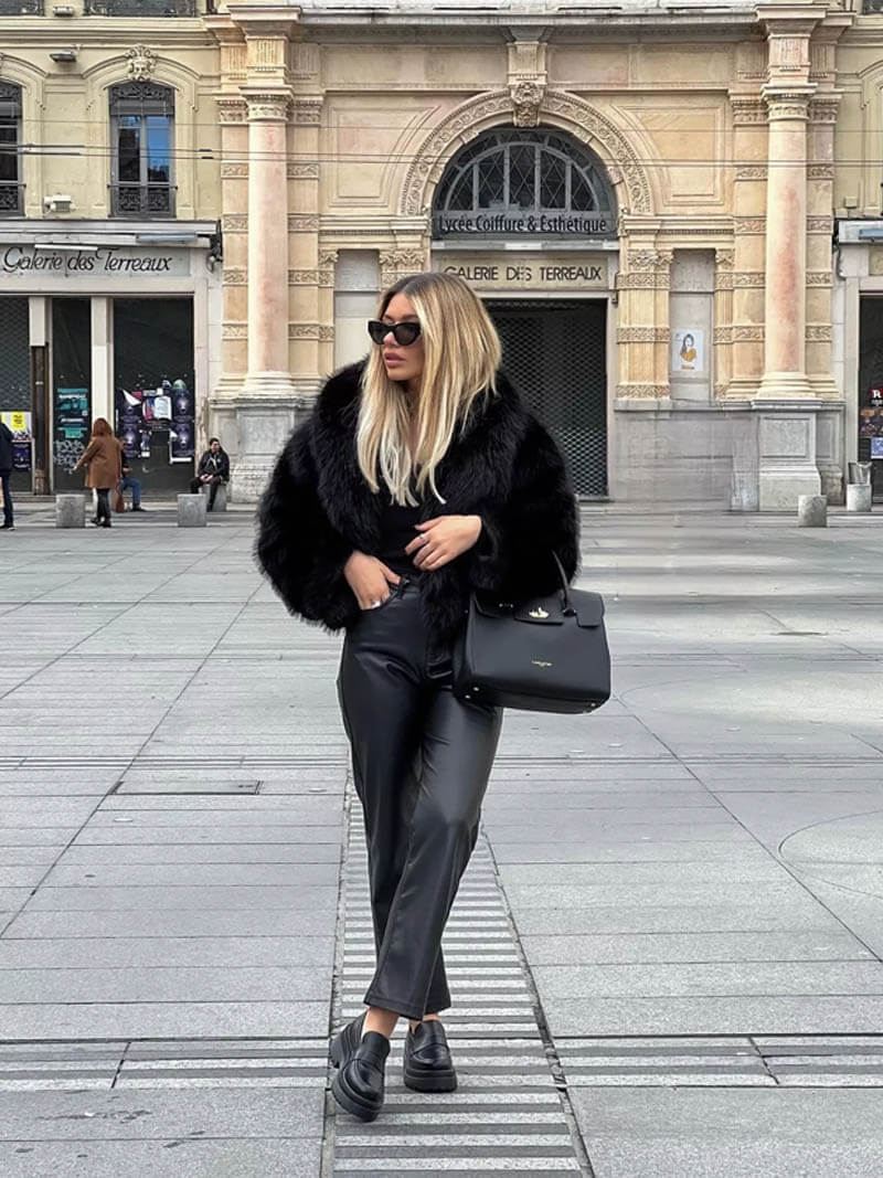 Damska kurtka ze sztucznego futra o skróconym kroju z oversize’owym kołnierzem - J&B; - 8 - Livia-Moda