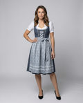 Dirndl dla kobiet – Elegancki design i podkreślający sylwetkę krój - J&B; - 1 - Livia-Moda
