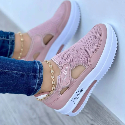 Diabetikerfreundliche Slipper dla kobiet - Extra szeroki krój i regulowany design - J&B - 3 - Livia-Moda