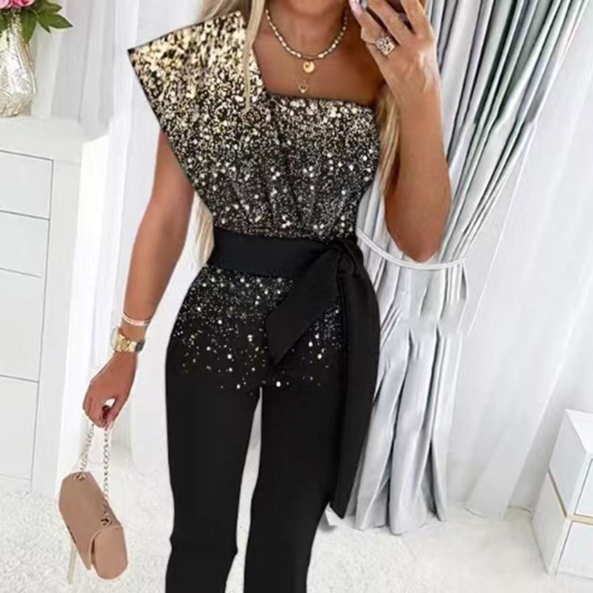 Jumpsuit damski z asymetrycznym krojem i taliowanym fasonem | L&V - 1 - Livia-Moda