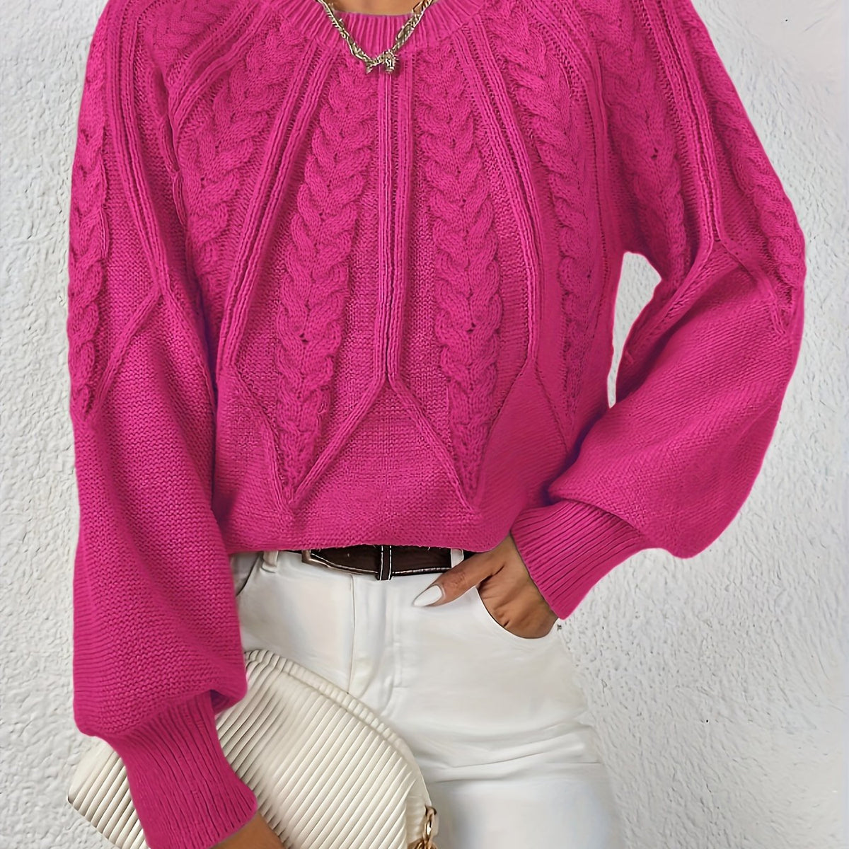 Pullover damski z luźnym krojem i dekoltem w serek | L&V - 6 - Livia-Moda