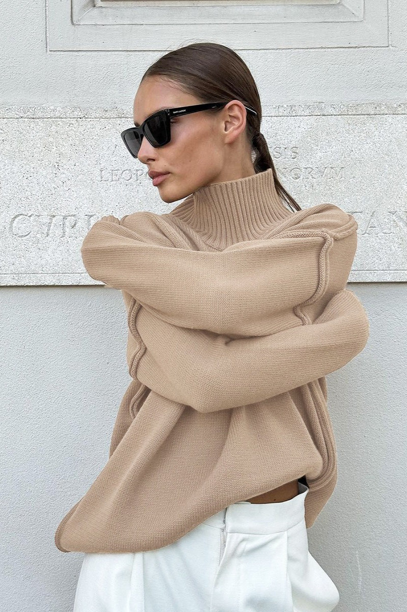 Pullover damski z golfem i luźnym krojem | L&V - 4 - Livia-Moda