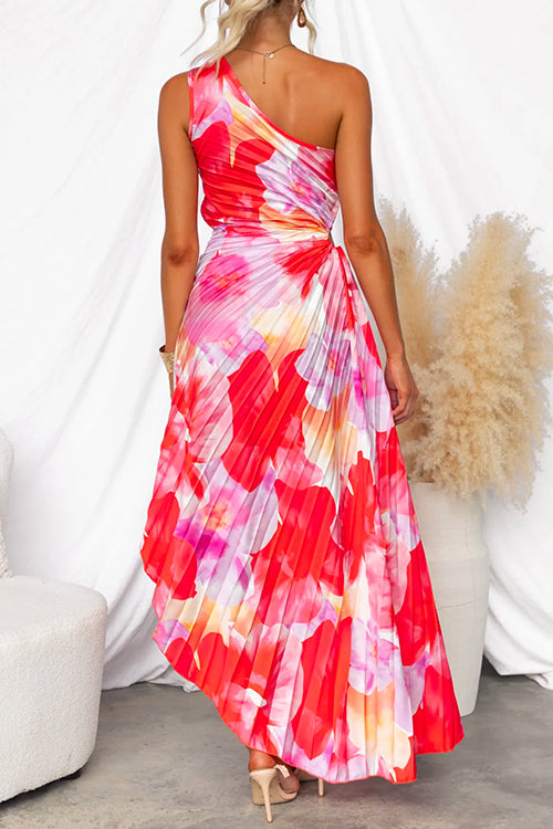 Gerda – Elegant Pleated Summer Dress - Image 3