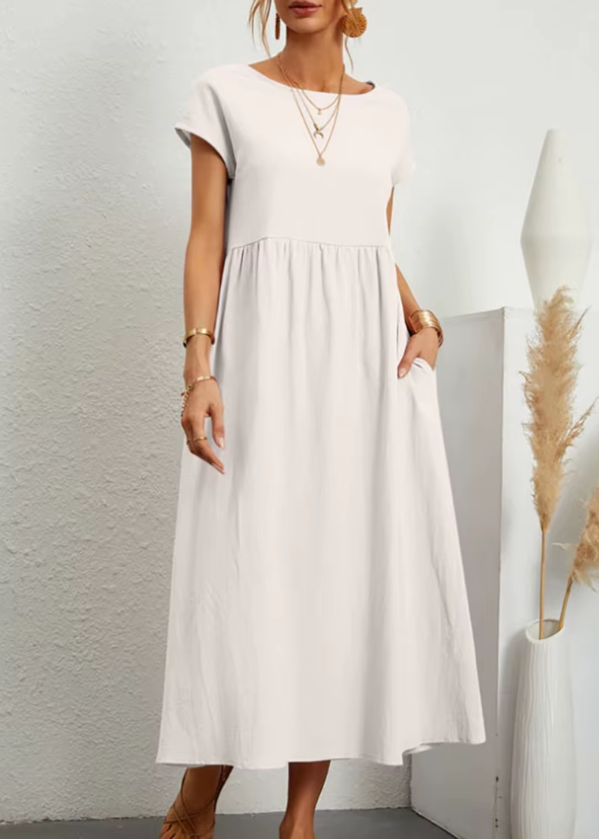 Julia – Elegant Maxi Dress for Women - Image 9