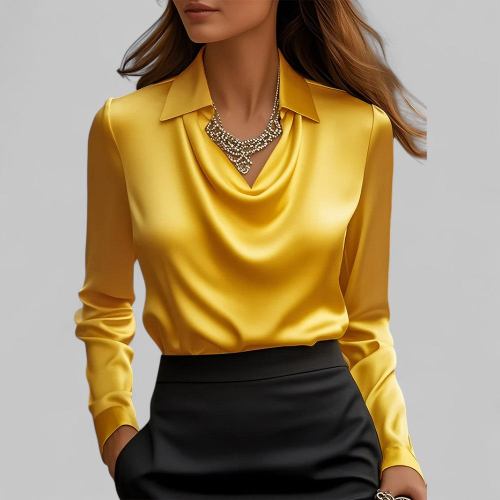 Victoria – Elegancka satynowa bluzka damska z lejącym dekoltem