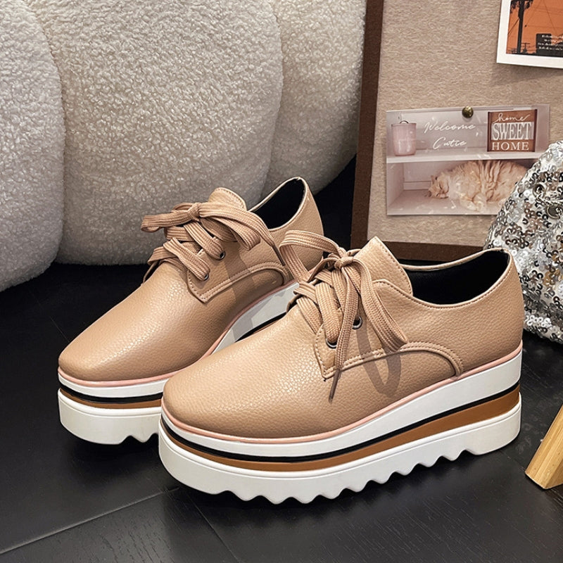 Laura – Platformowe sneakersy damskie o nowoczesnym designie