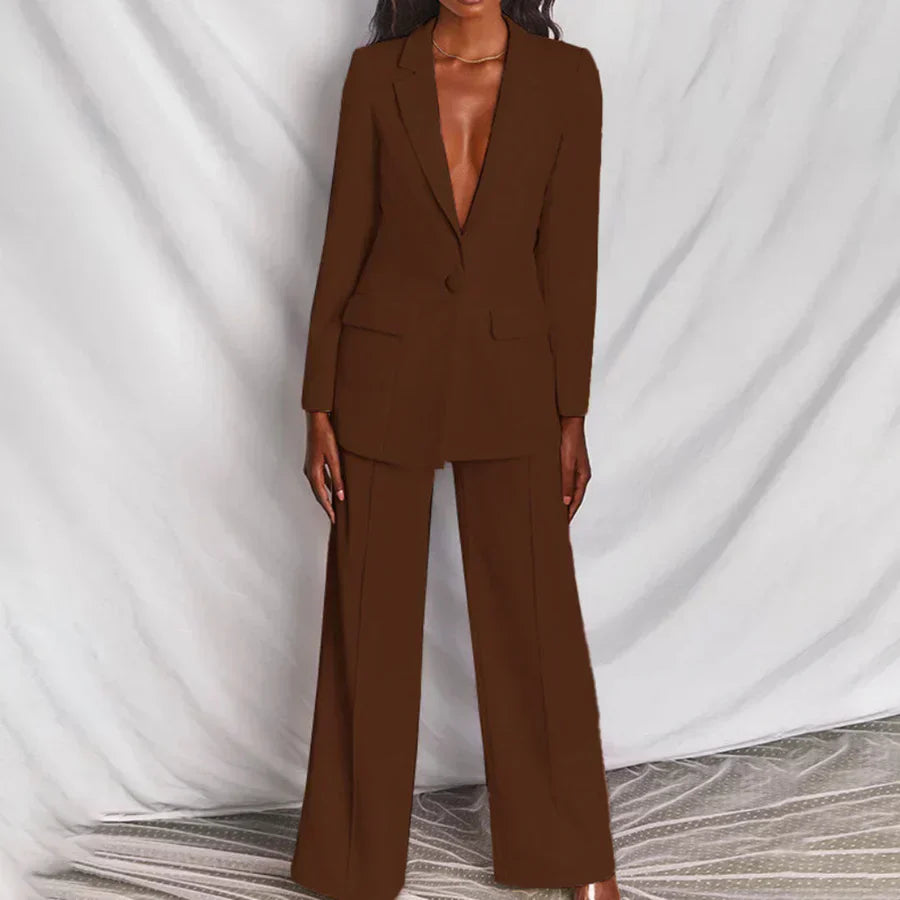Amelie – Chic Tailored Suit - Image 5