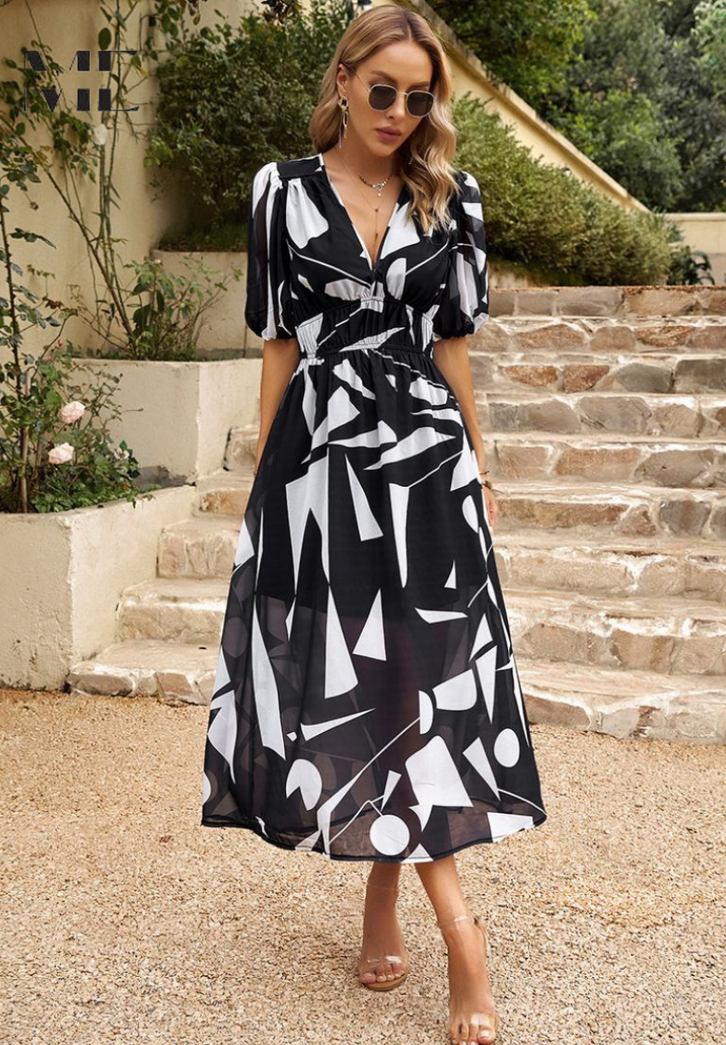 Gesine – V-neck Printed Short-sleeved  Dress - Image 16