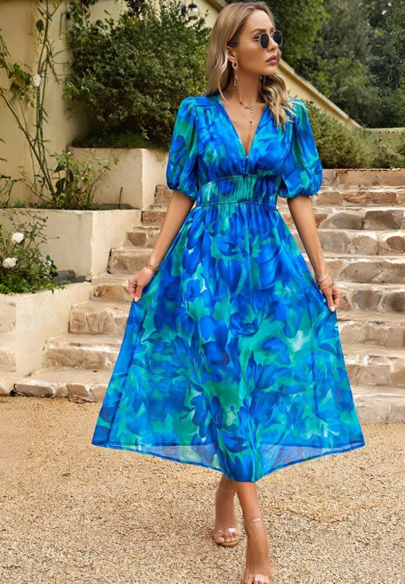 Gesine – V-neck Printed Short-sleeved  Dress - Image 5