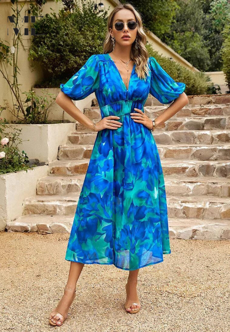 Clara –  V-neck Printed Short-sleeved Dress - Image 15