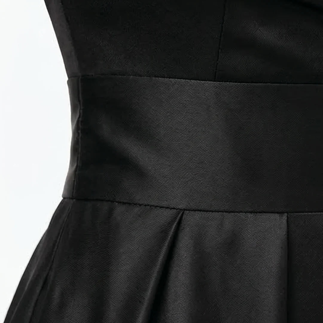 Beatriz – Elegancka sukienka midi z kołnierzem i kopertową górą