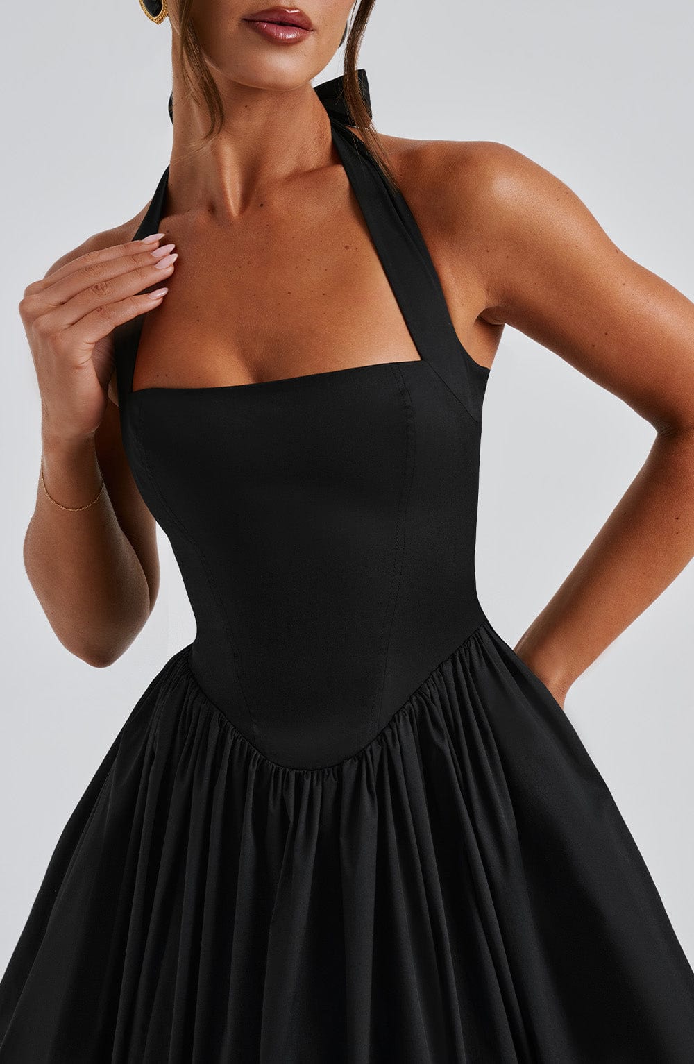 Lea – Elegant Halter-Neck Dress for Women - Image 14