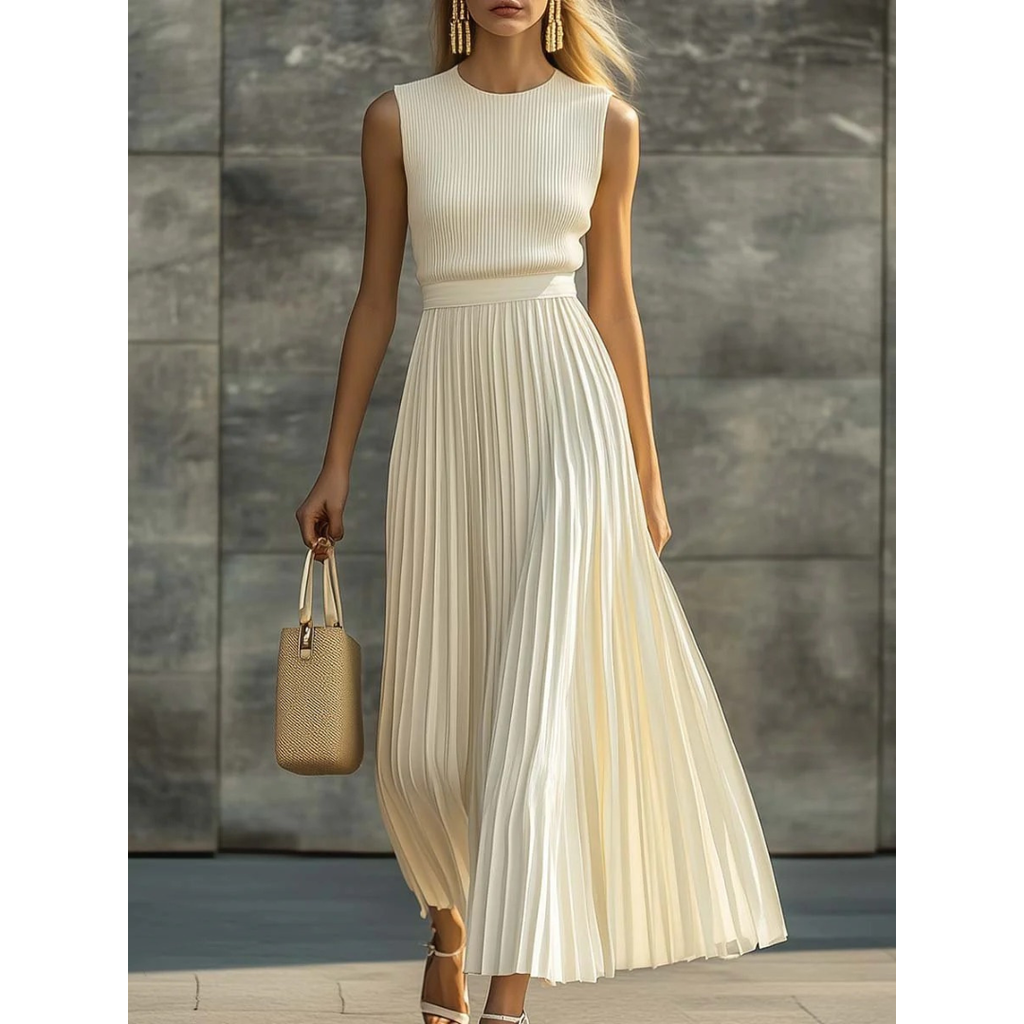Maxi Dress Women's Pleated Design with Elegant Silhouette - Image 1