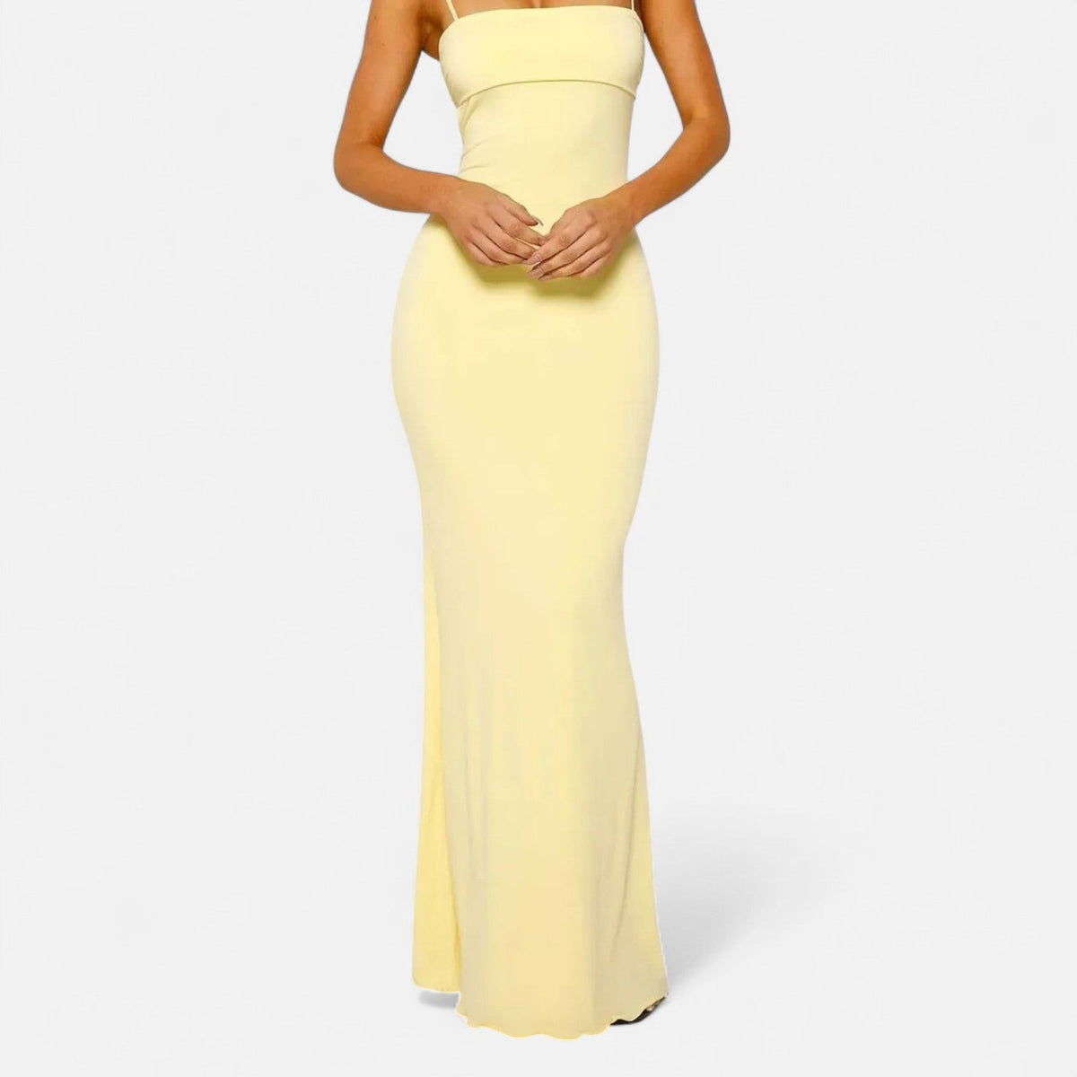 Mia – Elegant Long Backless Dress - Image 3