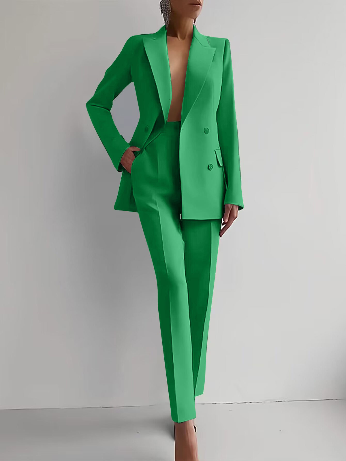 Carlotta – Elegant Women's Suit - Image 6