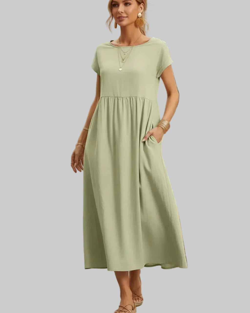Julia – Elegant Maxi Dress for Women - Image 1