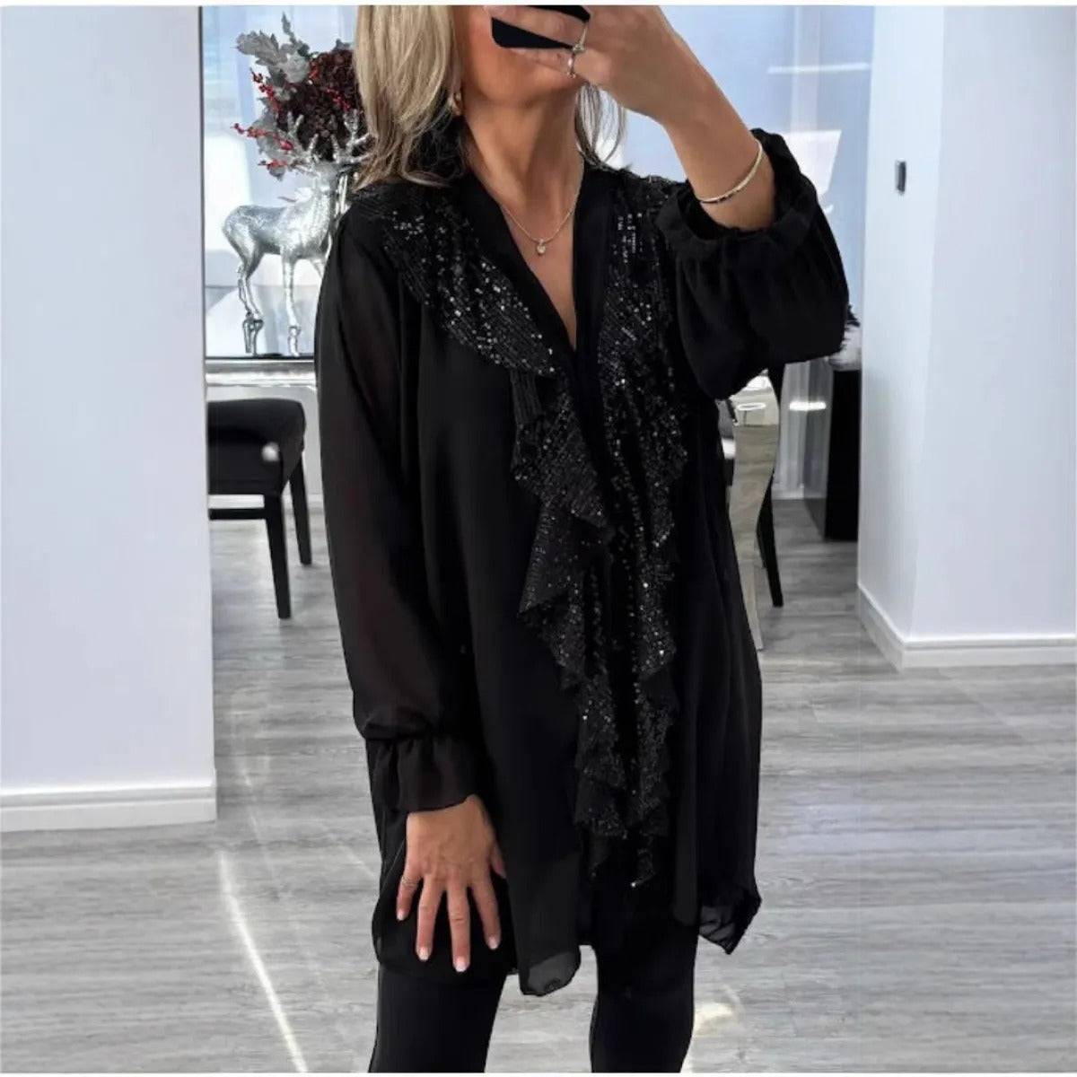 Sarah – Elegancka bluzka z falbanami