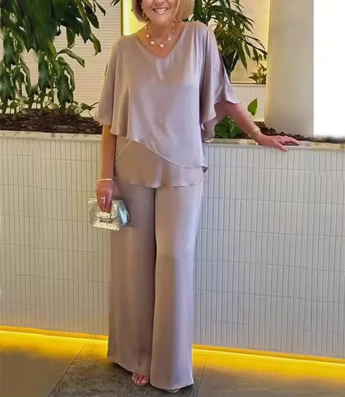 Dwuczęściowy zestaw damski z luźnym krojem i dekoltem w V | L&V - 4 - Livia-Moda
