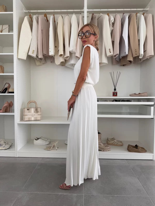 Verena – Elegant Pleated Jumpsuit for Women - Image 2