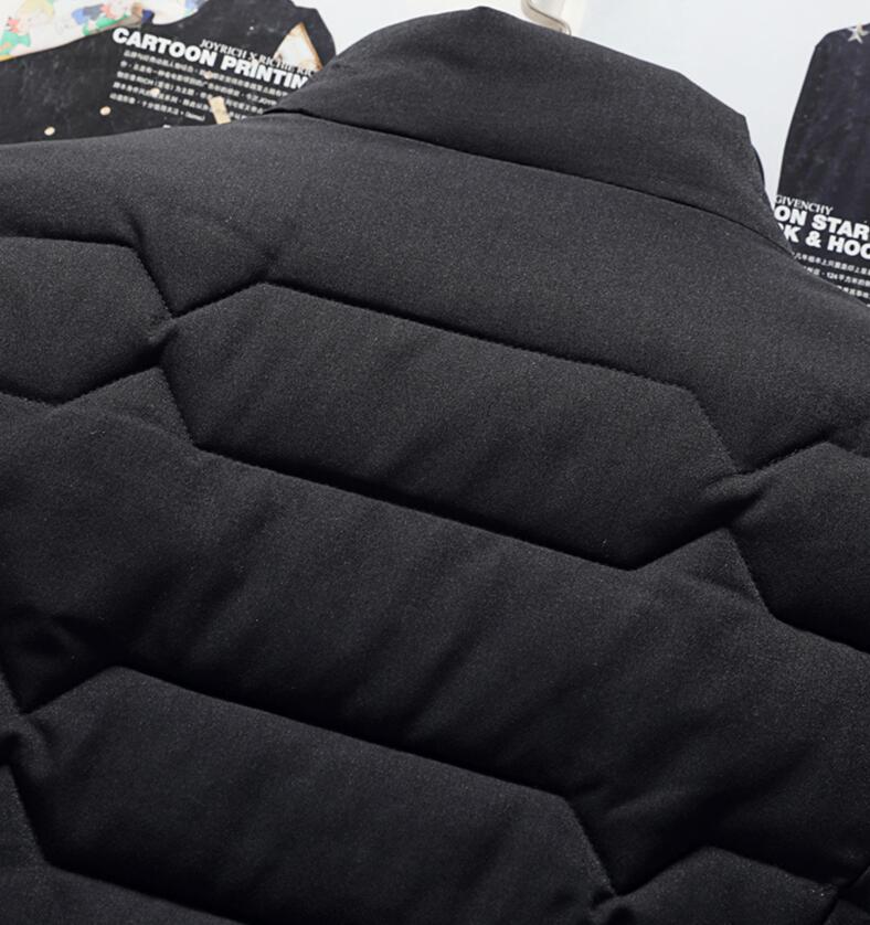 Pikowana kurtka męska o kroju slim fit z zamkiem błyskawicznym - J&B; - 6 - Livia-Moda